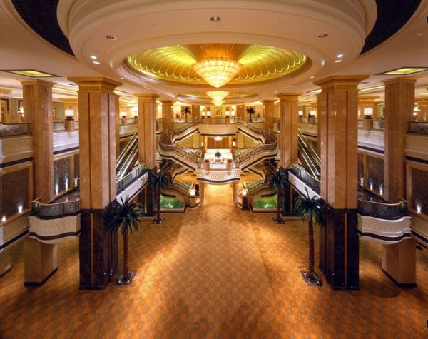 Emirates_Palace_Picture4